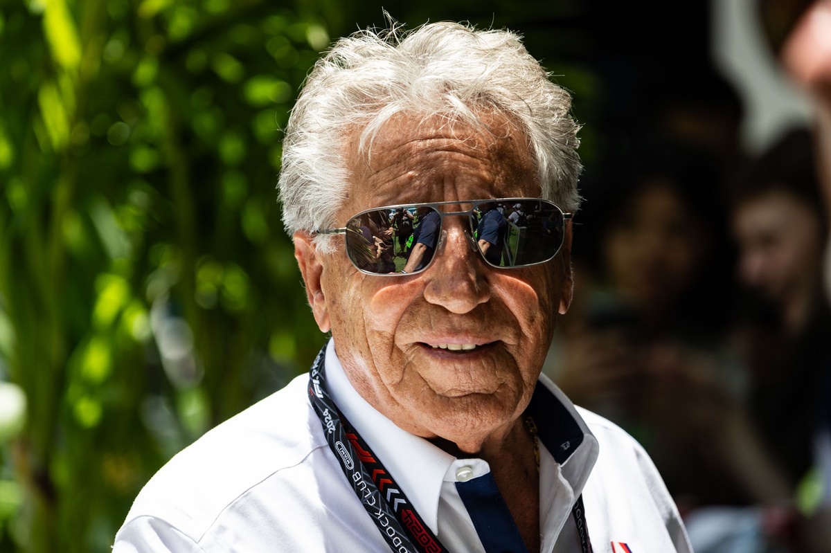 interview:-mario-andretti-on-cadillac's-"impossible"-f1-dream,-his-role-and-hamilton-at-ferrari