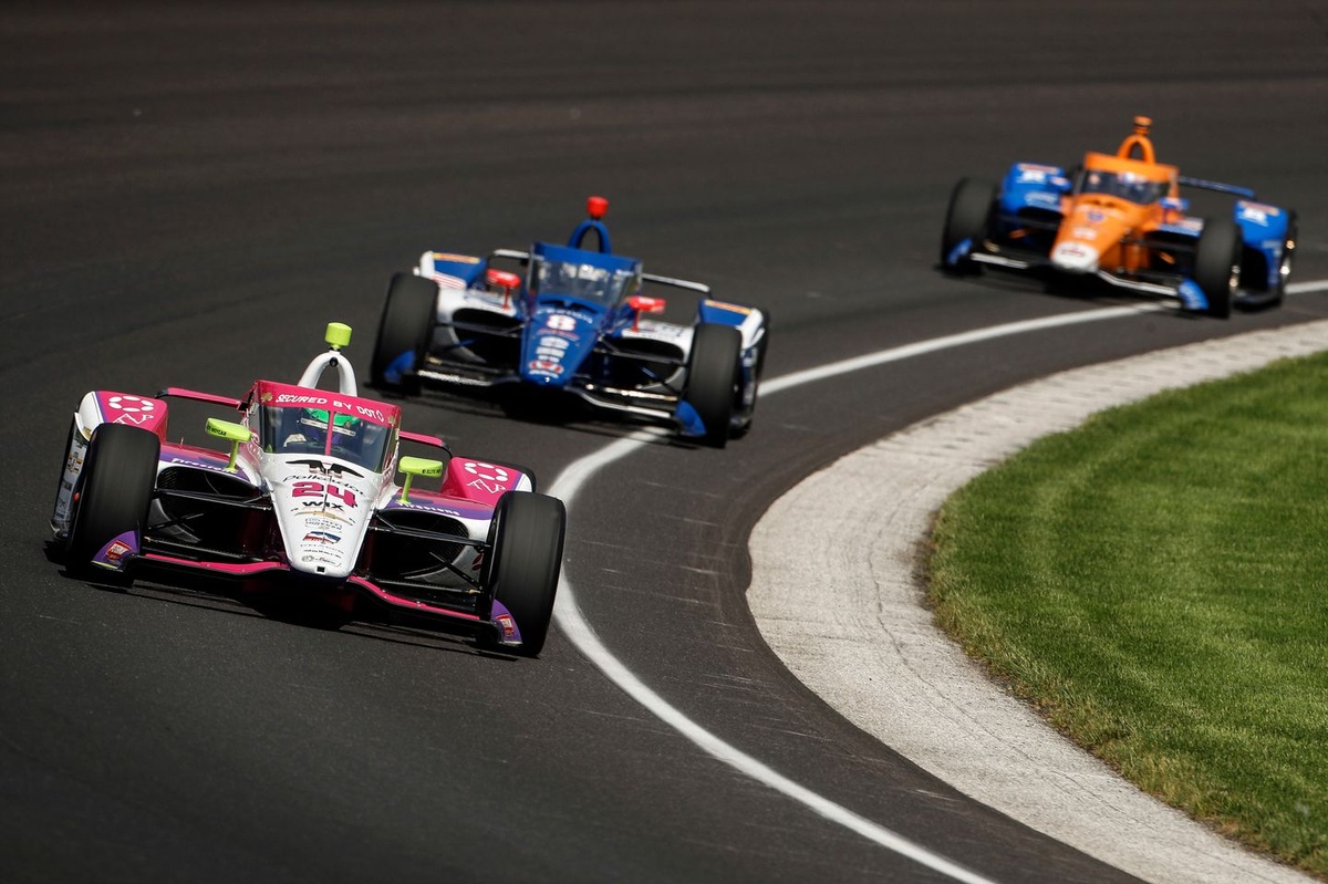 dreyer-&-reinbold-racing-timing-full-time-indycar-return-for-2027