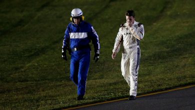 carl-edwards-to-dale-jr:-"we're-gonna-put-all-this-on-a-restart?"