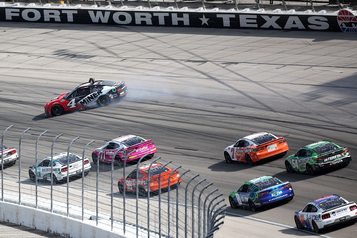 the-strange-evolution-of-texas-motor-speedway