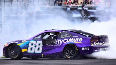 why-shane-van-gisbergen-sought-max-verstappen's-advice-just-before-dominant-nascar-win