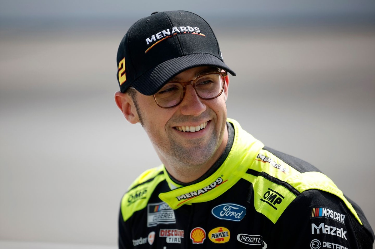 what-hope-does-nascar’s-austin-cindric-have-in-adelaide-supercars?- 