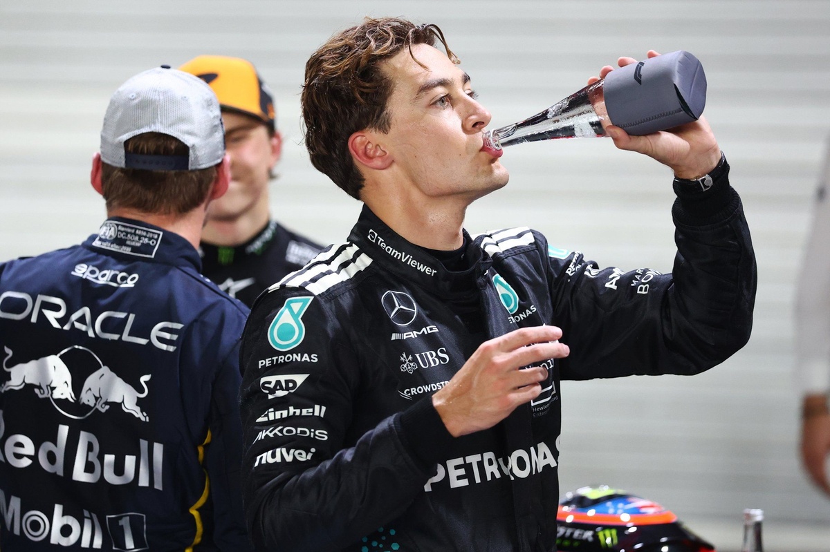 singapore-grand-prix-heat:-how-f1-drivers-keep-cool,-explained