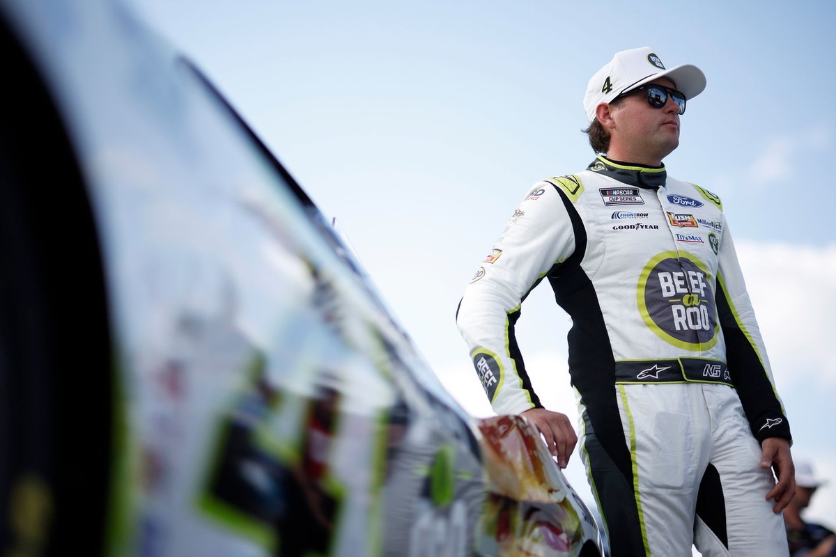 noah-gragson-criticizes-nascar-25-driver-ratings,-saying-"they-did-a-bad-job"